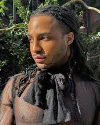 and before you ask, yes i wore this! and you would do it too for a check!  @ciciful.official