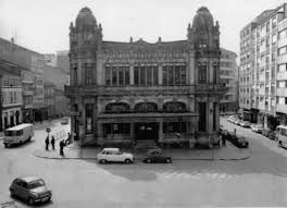 Plaza De Galicia Jpg Jpg 690 500 Santiago De Compostela Santiago De Chile Imagenes De Santiago