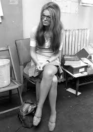 Now This Is Radical Chic Retro Photographs Of Gloria Steinem Gloria Steinem Gloria Style