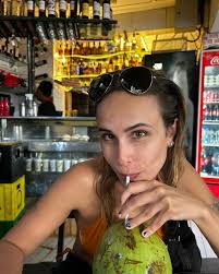 Lara Barth Flores (@larabarth) • Instagram photos and videos