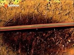 Maybe you would like to learn more about one of these? Comment Fonctionne Le Systeme D Arrosage Goutte A Goutte Gardena Youtube