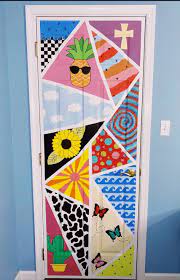 No matter if you're into dark wall colors like black, industrial themes with all metal and wood fixtures, or perhaps prefer vibrant pops of color, this collection includes them all. Painted Door Bedroom Art Painting Diy Canvas Art Art Room Doors