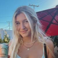 100+ "Rachel Wade" profiles