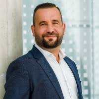 40+ Profile mit dem Suchbegriff „Dr Blank“