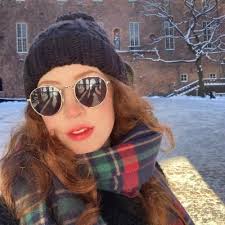 Erin Simone Wells (@erin_simone)