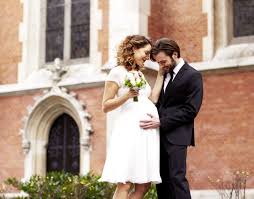 Das thema covid 19 könnt ihr demnach in den hochzeitsglückwünschen aufgegreifen. Heiraten In Der Corona Krise Viele Sagen Trotzdem Ja Mamarella Diary