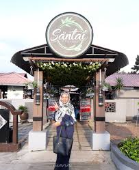 The santai is luxury resort to accommodate friends and family in a new collection of spacious, beautifully designed, boutique pool villas. Miss Fluffy Sambut Birthday Di Santai By The Garden