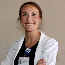 Our Giant Alumni of the Month, Kevyn Bieschke, is a third-generation  graduate from Lee High School where she played volleyball and graduated  sixth in her class. For eight years, she has served