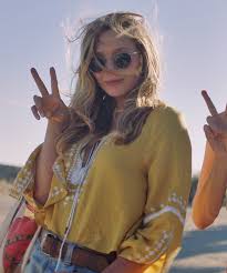 The official page of actress, elizabeth olsen. Ingrid Goes West Elizabeth Olsen Instagram Influencer