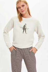 Ekru Kadin Baskili Reglan Kol Sweatshirt 1121373 Defacto Kadin Moda