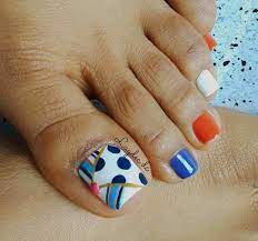 Las uñas con hongo también pueden extenderse a la piel circundante, que comienza a romperse y se vuelve blanca, especialmente entre los dedos de los pies. Https Xn Decorandouas Jhb Net Unas Decoradas Pies