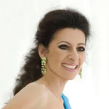 Lucia Aliberti⚘"Pace,pace mio Dio"⚘La Forza del Destino⚘Trondheim  Symfoniorkester⚘Trondheim⚘Norwegian TV⚘Live TV Show⚘La Perla Fashion⚘Nice  Memory⚘:http://www.luciaaliberti.it #luciaaliberti  #trondheimsymfoniorkester #trondheim #norwegiantv ...