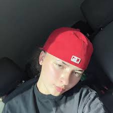 Who can babysit a six year old girl in Houma area?