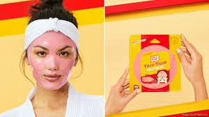 Food: Dolly Parton launches Southern-style dessert line with Duncan Hines