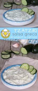 Per la preparazione di questa salsa utilizzate yogurt greco non dolcificato. Tzatziki Greco La Ricetta Originale Della Salsa Allo Yogurt E Cetrioli Da Servire Come Antipasto O Dip Original Greek Tzatz Ricette Tzatziki Salsa Greca