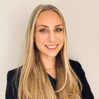 Silvia Hahn's Instagram, Twitter & Facebook