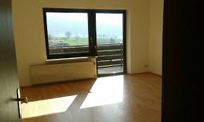 Verpasse nie mehr eine wohnung zum kauf in schönberg! 3 Zimmer Wohnung Zu Vermieten Im Ebenfeld 6 94513 Bayern Schonberg Mapio Net
