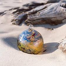 Seaside Treasure Hunt Seaside Oregon Best Places To Camp Glass Floats