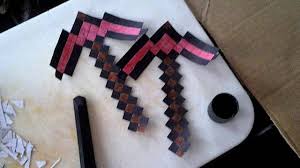 Dein schwert wird vermutlich deine erste verteidigung gegen die feindlichen mobs von minecraft sein. Minecraft Tutorial Spitzhacke Selber Basteln 2 5 Umi Youtube