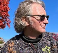 Jerome Dazzell's Instagram, Twitter & Facebook