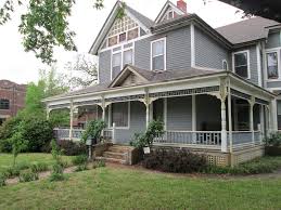 1357 S Broadway St Wichita Ks 67211 Zillow Old House Dreams Old Houses Old Houses For Sale