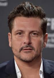 Niech płonie (2024) reżyseria, scenariusz, produkcja