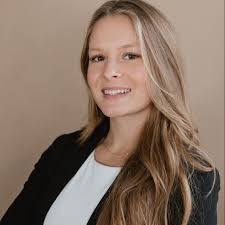 Sammi Brown's Instagram, Twitter & Facebook