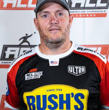 ACL Pro Derek Singleton