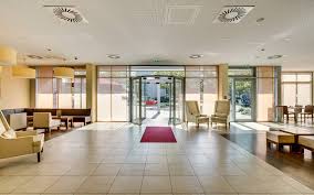 Easily reachable, the hotel offers the perfect starting point for your business or a nice weekend stay in karlsruhe as well. Karlsruhe Star Inn Hotel