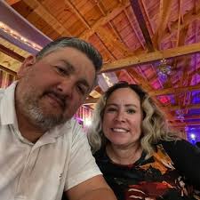 Desi Ybarra (Ybarraness@)