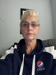 Carla Temple's Instagram, Twitter & Facebook