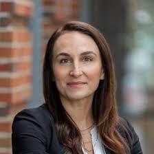 Emily Kaminsky's Instagram, Twitter & Facebook