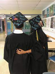 Easy Grad Hats Boyfriend Graduation Hat Findingnemo Disney Cute Diy Grad Gifts Grad Hat Boys Friends Graduation