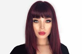 Cool red tones generally look good on women with cool, pale, and fair skin tones. The Most Popular Shades Of Dark Red Hair For Distinctive Looks