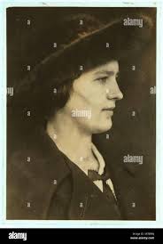 Sewing club hi-res stock photography and images