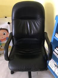 Join millions of loyal customers using the offerup mobile app, the simplest way to buy and sell locally! Clearance Sale For Used Office Leather Chair Furniture Tables Chairs On Carousell