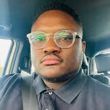 Phenyo Montwedi (@iAm_Phenyo)