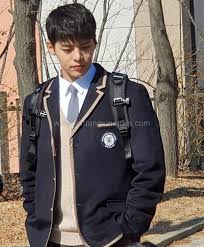 Drakor 18 again menceritakan tentang kehidupan hong dae young (yoon sang hyun) yang pernikahannya berada di ujung tanduk. Daftar Biodata Lengkap Pemain 18 Again Beserta Nama Aslinya