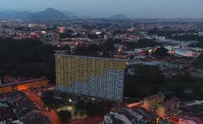 It is rare to find a city in malaysia that exists in such an easy grace such as kuching. Best Cities In Malaysia To Visit Beautiful And Famous Cities In Malaysia
