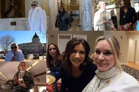 Kassidy noem is an american real estate owner. Reality Tv Star Flies Private Jet To Talk With Gov Kristi Noem