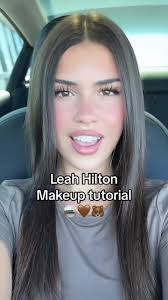 Lea Hilton's Instagram, Twitter & Facebook