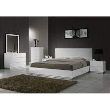 Our complete kate white bedroom set includes your choice of a king or queen bed, the dresser and mirror, the chest, and a night stand. White Lacquer Finish Platform Queen Size Bedroom Set 3pc J M Naples Contemporary Walmart Com Walmart Com