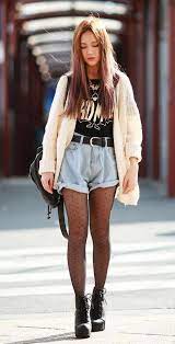 Pin By Patyvelazquez On Winter Aesthetic 1990s Fashion Trends Hipster Fashion Fashion