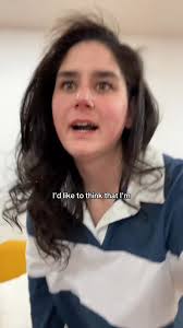 ACOTAR fans, tell me I’m not alone