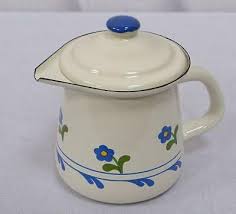 Maybe you would like to learn more about one of these? Linoows Emaille Kanne Pastell Rosa Kuchenkanne Sahnekannchen Milch Kannchen Geschirr Besteck Glaser Milch Zuckerbehalter Proclim Dz