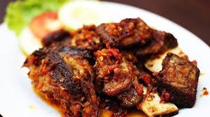 ˈrɛisttaːfəl ()), a dutch word that literally translates to rice table, is an indonesian elaborate meal adapted by the dutch following the hidang presentation of nasi padang from the padang region of west sumatra. Bosan Bakar Daging Kurban Saat Iduladha Yuk Coba Resep Kambing Goreng Sambal Kecap Ini Tribun Jogja