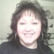 Renee Saiz's Instagram, Twitter & Facebook