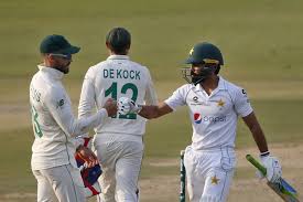 Some of those dismissals were really soft. Pak Vs Sa 1st Test Day 2 Fawad Alam Scores Ton As Pakistan Lead South Africa By 88 Runs Highlights
