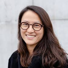 Jill Thorp's Instagram, Twitter & Facebook