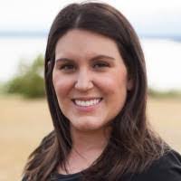 Stephanie Pugh's Instagram, Twitter & Facebook